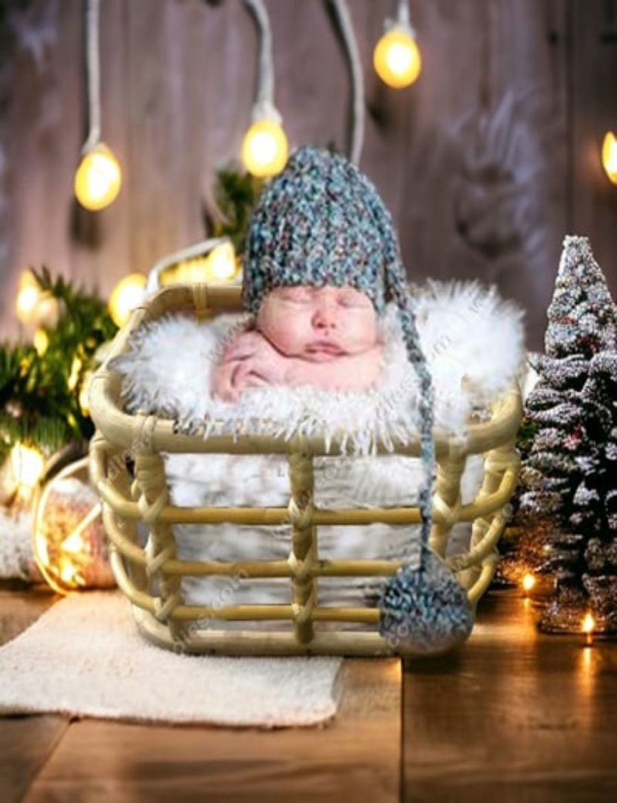 Picture of Wicker Newborn Photoshoot Basket 