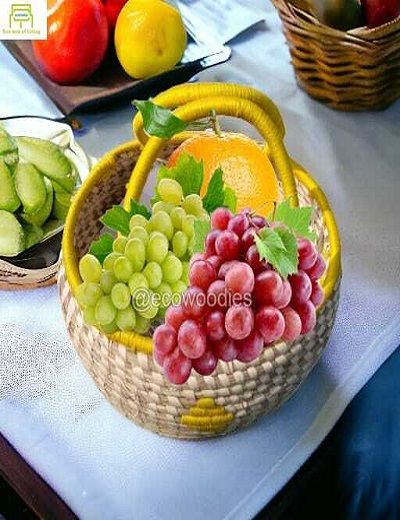 Picture of Vintage Wicker Basket With Handle 