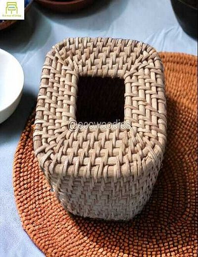 Picture of  Tradition Handmade Moonj Grass Tissue Box Rectangle