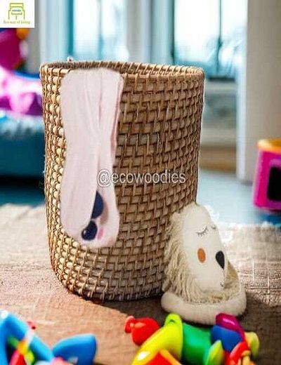 Picture of Handicraft  Woven Wicker Laundry Hamper, Large Wicker Laundry Basket