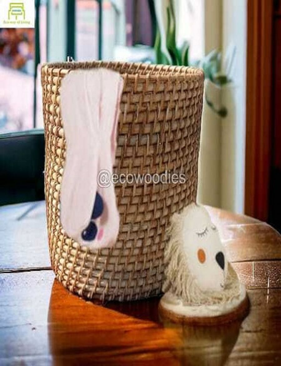 Picture of Handicraft  Woven Wicker Laundry Hamper, Large Wicker Laundry Basket