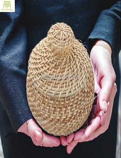 Picture of Handcrafted Vintage Woven Handicraft  Basket With Lid Multipurpose Basket