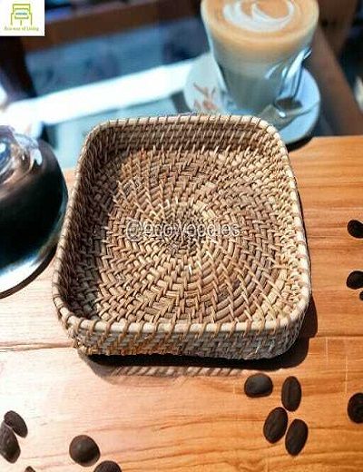 Picture of Hand-Woven Moonji Grass Rectangular Serving Tray 