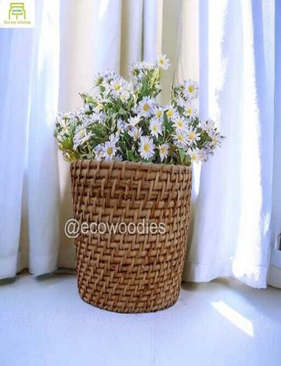 Picture of Creative Design Home Decor Office Desktop Handmade Resin Crafts Resin Flower Basket