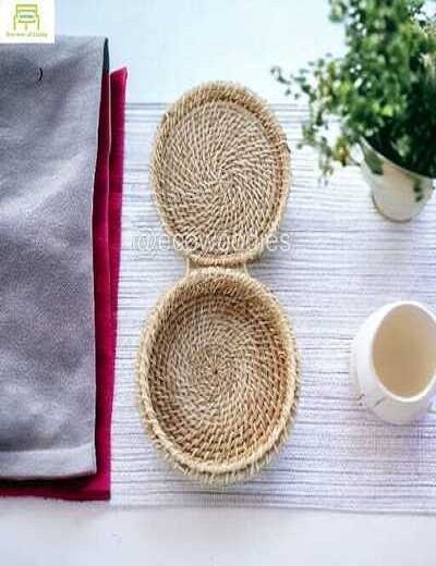 Picture of Natural Storage Baskets Woven Cane  Wicker Basket With Lid 