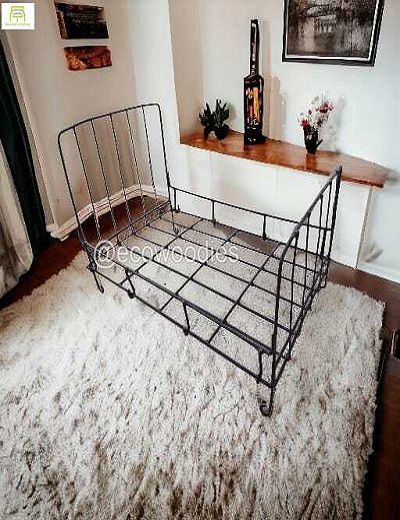 Picture of Newborn Metal Steel Dainty Iron Bed Newborn Photography Bed  