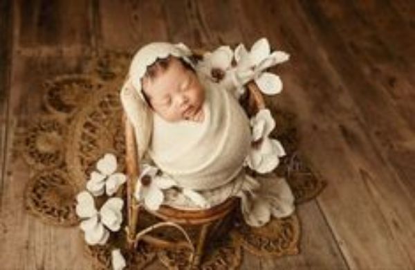 Natural Baby Photography Props: Why Bamboo and Rattan Are Perfect for Newborn Sessions